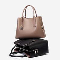Marque Privée Sac Cuir Lisse Femme Simple Fait Main Grande Capacité Sac Seau Sac à Main Pour Femme Fabricant 2026