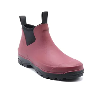 Botas de goma de alta calidad para la lluvia, zapatos antideslizantes de color rojo, cómodas, impermeables para caminar