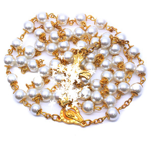 Collier chapelet imitation perles, chaîne dorée, design croix, bijoux unisexe, cadeau - Product Image 1