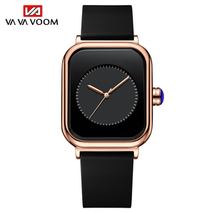 Montre carrée de luxe pour femmes, tendance, couleur or rose, cadran noir, montre-bracelet à quartz avec bracelet en silicone pour un usage quotidien, cadeau - Product Image 1