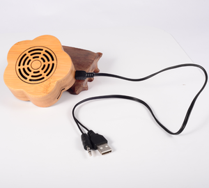 Tre bằng gỗ Retro loa đồng hồ với <span class=keywords><strong>FM</strong></span> Đài phát thanh nhà âm thanh loa siêu trầm phụ trợ TF Thẻ BT Loa di động - Product Image 2