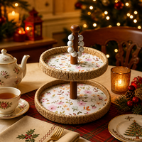 Support à gâteaux rustique fait main à 2 niveaux en rotin tressé à motif floral, avec poignée en bois, plateau de service décoratif pour la maison