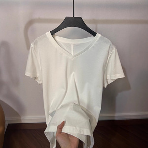 เสื้อยืดแขนสั้นสีขาว TS-020สำหรับผู้หญิงเสื้อถักคอวีทรงหลวมลำลองสีทึบ - Product Image 5