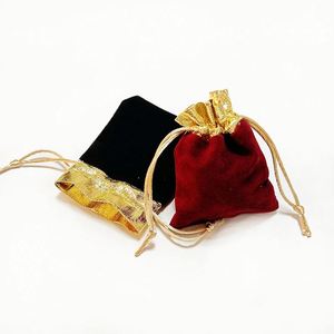 Sacs cadeaux en velours personnalisés avec logo, petits sacs à cordon pour bijoux, pochettes pour l'emballage de bijoux, vente en gros - Product Image 1