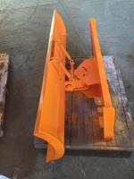 Équipement de déneigement industriel en acier en état neuf, matériel de construction, charrue à neige pour diverses conditions de neige