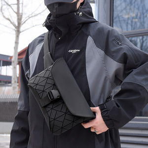 Nouveau sac de poitrine antivol en PU, sac de voyage multifonctionnel, sac messager pour sports de plein air, sac à bandoulière étanche pour hommes - Product Image 5