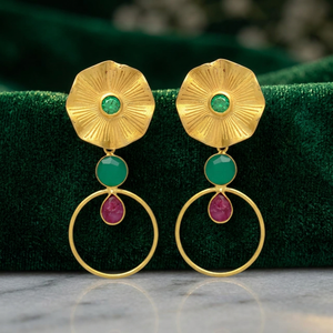 Pendiente de gota circular Ruby Hydro y Green Onyx con cabeza de flor verde, pendiente de piedras preciosas, pendiente hecho a mano - Product Image 3