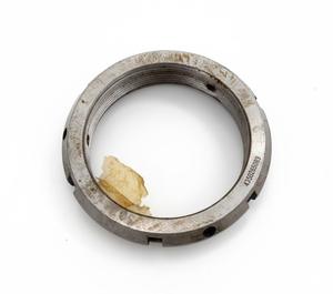 Écrou de blocage rond fendu robuste 4350265089 avec filetage interne de précision pour un fixation sécurisée dans les machines industrielles - Product Image 2