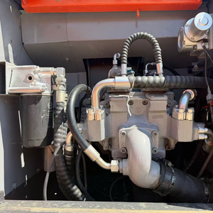 Excavadora Hidráulica Usada Hitachi ZX200 Modelo 2024, 22 Toneladas, Motor de 122kW, Capacidad de Cucharón de 1.0m, Componentes Principales 100% Probados - Product Image 5