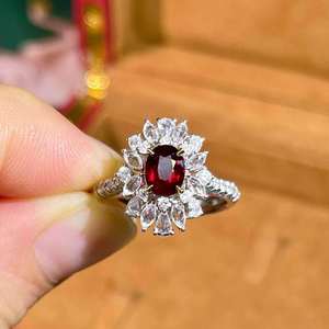 Bague convertible en or 18 carats avec rubis du Mozambique non chauffé de 1,07 ct, 45 diamants, pierre précieuse vive avec feu brillant - Product Image 2