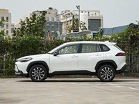 Toyota Frontlander 2.0L Hybride Édition Luxe SUV 2026 avec Toit Ouvrant, Pneus R17, Intérieur Cuir – Stock Disponible pour l'Exportation