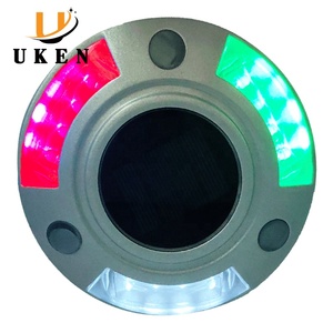 IP68 cubiertas muelles iluminación Exterior Metal Shell <span class=keywords><strong>Solar</strong></span> Road Stud <span class=keywords><strong>Light</strong></span> 3 colores Led advertencia barco marino luces de navegación - Product Image 2