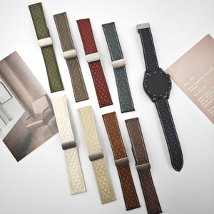 Bracelet de montre à boucle pliable magnétique en cuir véritable à chevrons pour <span class=keywords><strong>Garmin</strong></span> <span class=keywords><strong>5</strong></span> remplacer le bracelet de montre pour Samsung Watch 6 - Product Image 3