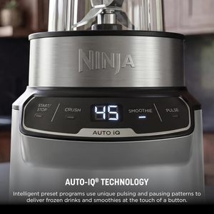 Frullatore Ninja Nutri Pro Auto IQ per Frullati, Bevande Congelate, Salse e Salse per Intingere, Include (2) Bicchieri da 24 oz con Coperchi e Beccucci, Trita Ghiaccio - Product Image 4