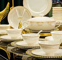 Service de table personnalisé de luxe en céramique européenne, vaisselle moderne en grès avec bordure dorée