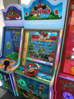 Enfants d'attractions monnayeur électronique maîtrise oeufs attraper machine de jeu de balle