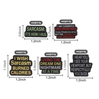 Enam Gaya Pin Enamel Teks Sarkastik Lucu Multiwarna Bros Slogan Cerdas untuk Dekorasi Ransel