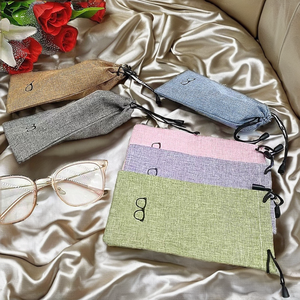 סיטונאי מלבן משקפי שמש נרתיק לוגו מותאם אישית ורוד צהוב רך אפור פשתן בד אבק אריזה - Product Image 6