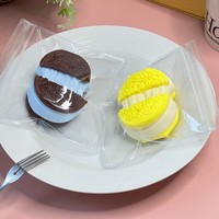 Jouet Squishy en Silicone Alimentaire en Gros, en Forme de Biscuit Sandwich au Chocolat, Extensible, avec Centre Crème, Doux, à Presser, Sensoriel, Anti-stress, Cadeau