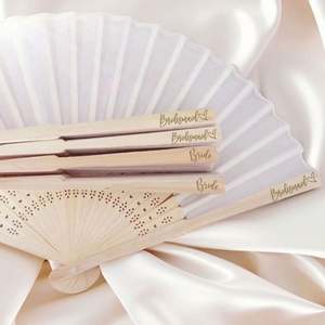 Éventails pliants en tissu blanc avec baleines en bambou pour mariages, cadeaux, souvenirs, cadeaux promotionnels d'entreprise, décoration peinte, musique - Product Image 4