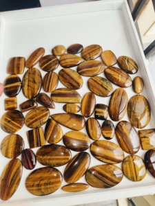 Cabujón de ojo de tigre dorado, lote a granel, piedras preciosas sueltas naturales de alta calidad, tamaño y forma mixtos para joyería hecha a mano - Product Image 4