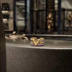 แหวนแฟชั่น สแตนเลสสตีล 316L ชุบทอง PVD ดีไซน์ทนทานและเป็นมิตรต่อสิ่งแวดล้อม - Product Image 3