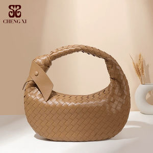 Lady Handtasche Außenhandel Nische Design Bogen Handgemachte gewebte Tasche Damen handtasche Großhandel Mode Vielseitige Tasche mit großer Kapazität - Product Image 1