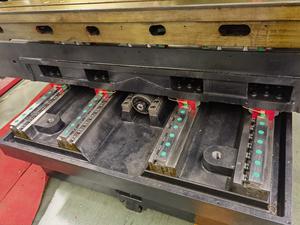 高精度VMC1580数控铣床自动GSK控制系统BT50主轴锥度立式机床中心 - Product Image 3