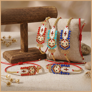 Pulseras de cuentas de semillas Resoul hechas a mano con diseño de muñeca Matryoshka, joyería de la <span class=keywords><strong>amistad</strong></span> con hilo rojo de la suerte para mujeres <span class=keywords><strong>y</strong></span> niñas, regalo - Product Image 1