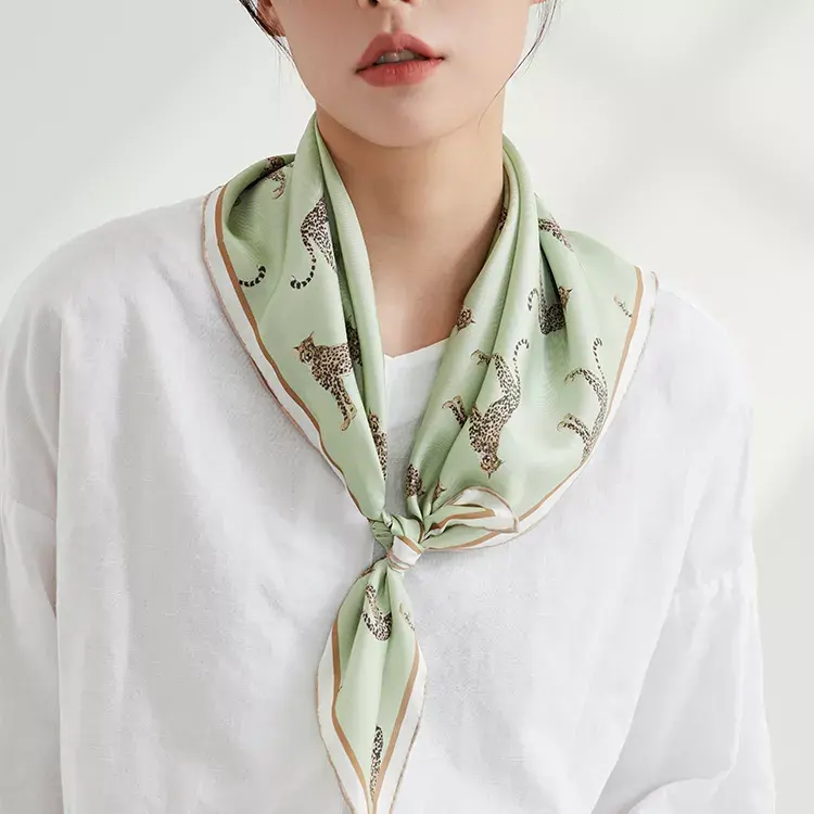 Small Silk Scarf For Women 2022 New Print Handle Bag Ribbons Brand Fashion Head Scarf Small Long Skinny Scarves Wholesale