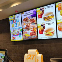 Cadre d'affichage publicitaire LED ultra-mince suspendu avec éclairage simple face et cadre en aluminium – Fournisseur d'usine