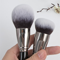 Kuas Make Up kosmetik Lilywild, hitam menyesuaikan Label pribadi Set kuas Makeup penuh profesional dengan nama