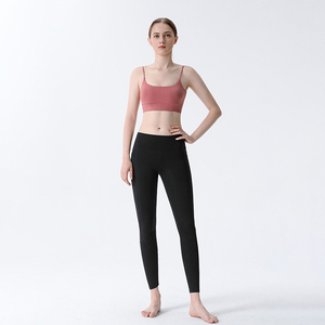 Ropa de Yoga deportiva transpirable cómoda para mujer, conjunto de ropa de Yoga elástica con patrón de Color sólido personalizado - Product Image 2