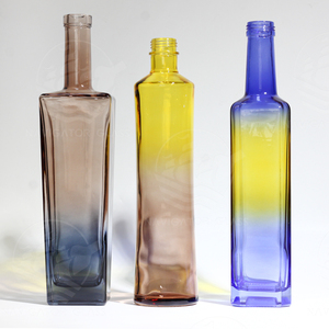 Les bouteilles en verre rectangulaires carrées populaires peuvent être fabriquées avec de la peinture en aérosol pour le <span class=keywords><strong>GIN</strong></span> et le whisky. - Product Image 5
