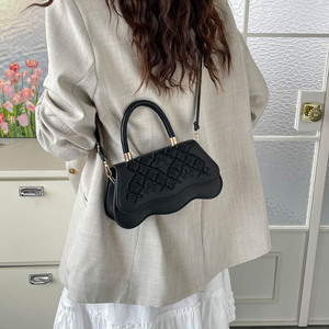 Nouveau Sac à Bandoulière Décontracté pour Femme, Style Européen et Américain, Tendance 2026, Sac Rétro Polyvalent, Sac Carré <span class=keywords><strong>Pas</strong></span> <span class=keywords><strong>Cher</strong></span> - Product Image 4