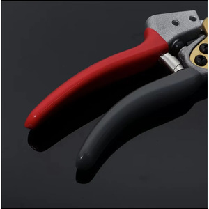 Tijeras de podar premium con cuchilla de acero inoxidable de 20-30 mm para árboles frutales y paisajismo, mango rojo - Product Image 5