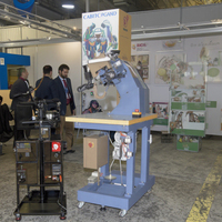 Machine à fabriquer des empeignes de chaussures, machine à coudre industrielle pour les coutures latérales des chaussures, prix de la machine à coudre pour les semelles