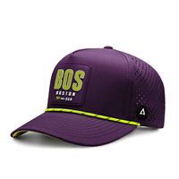 Op maat gemaakte rubberen PVC logo luxe 5-panel baseballcap trucker petten waterdichte lasergesneden geperforeerde sport touw pet golf pet