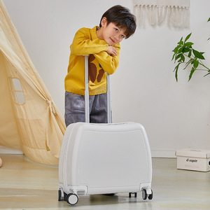 Valise pour enfants pouvant servir de jouet à roulettes, adaptée aux filles, petite valise de cabine ultra-légère de 18 pouces, avec roulettes de voyage. - Product Image 2