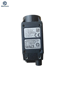 Controlador PLC, Sensor, Cámara Industrial Inteligente, Nuevo y Original IS8205M-340-10 - Product Image 1