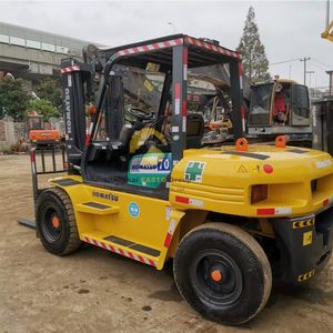 Precio bajo <span class=keywords><strong>Komatsu</strong></span> FD70 Carretilla elevadora usada <span class=keywords><strong>7Ton</strong></span> Carretilla elevadora diesel <span class=keywords><strong>7Ton</strong></span> para la venta - Product Image 1