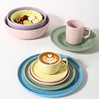 Vaisselle en céramique style nordique effet éclaboussures de peinture, bols, assiettes, tasses et soucoupes en porcelaine pour mariages, fêtes à domicile et cadeaux – Vente chaude