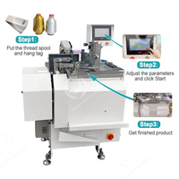 Étiquettes volantes pour cartes de vêtements professionnels entièrement automatiques Machine à enfiler les étiquettes Machine à enfiler les étiquettes