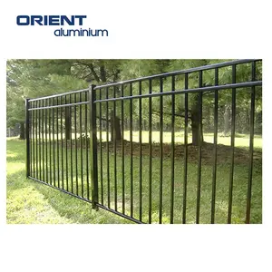 Easy Assemble Free Maintenance three rails welded with rings fat top standard fence panel
