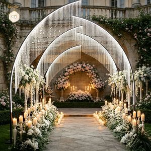 Arco natalizio di lusso in metallo dorato con catena di cristalli e luci LED a filo per decorazioni interne fai-da-te per feste di Natale e laurea - Product Image 5