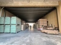 Porte intérieure moderne à 2 panneaux en MDF moulé blanc, finition imperméable, pour projets de rénovation d'appartements