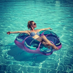 Hot <b>Pool</b> Float, Funny Inflatable PVC Summer <b>Pool</b> or Beach Toy, Jellyfish <b>Pool</b> Float - Product Image 2