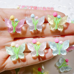 Fleur Papillon Charmes Flatback Résine Cabochons Décoration pour Cheveux Arcs Center DIY Bijoux Téléphone Déco Nail Charms - Product Image 2