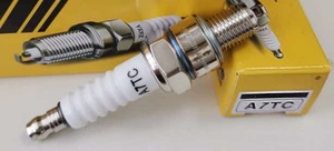 Sistema de Encendido para Motocicleta <span class=keywords><strong>ZKR</strong></span>, Nueva Bujía de Iridio Cerámica A7TC, Material de Platino para Motor de Gasolina HONDA CG125 Suzuki - Product Image 2