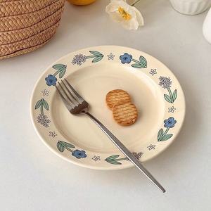 Lelyi Korean Ins <span class=keywords><strong>Assiette</strong></span> à fleurs fraîches <span class=keywords><strong>Assiette</strong></span> en céramique <span class=keywords><strong>Assiette</strong></span> à gâteau aux fruits mignons - Product Image 2